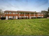 Building Photo - 1307 W Meadowview Rd