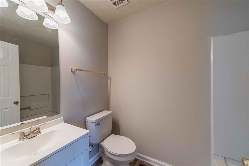 Building Photo - 3071 Majestic Park Ct