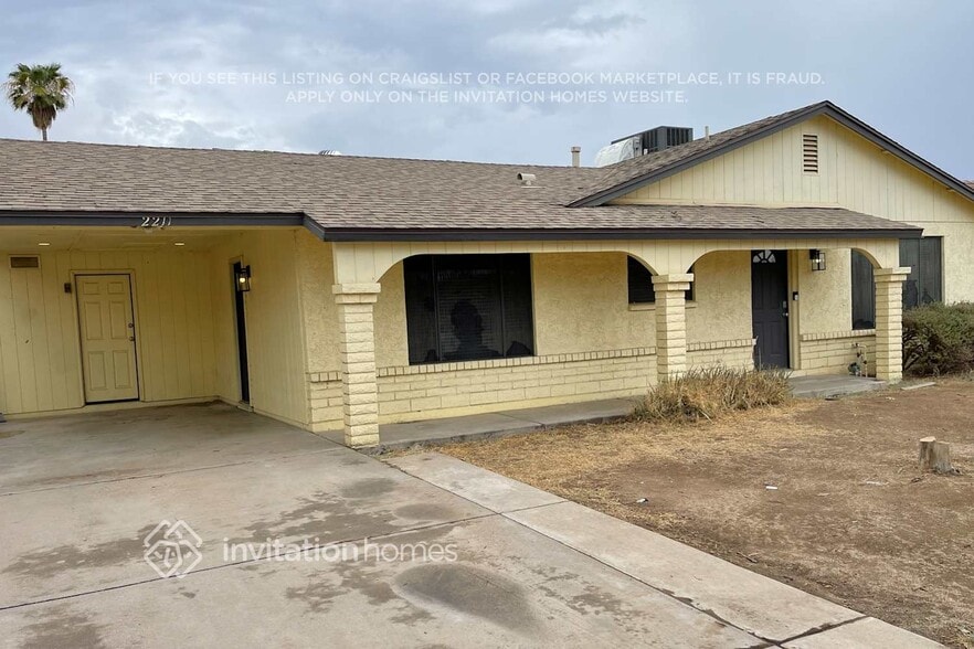 Building Photo - 2211 N 54th Ln