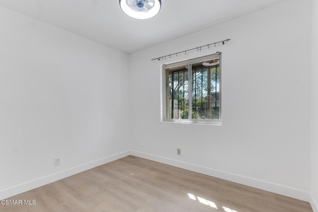 Building Photo - 1202 Landsburn Cir