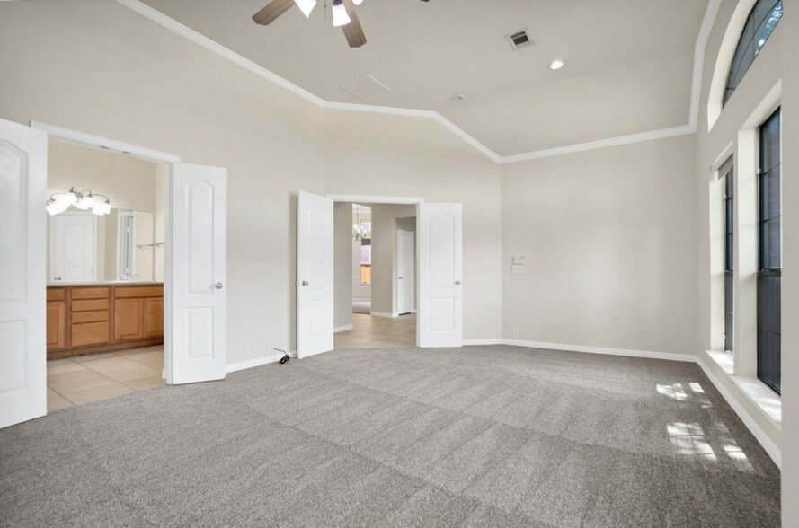 Building Photo - 11036 Coralberry Dr