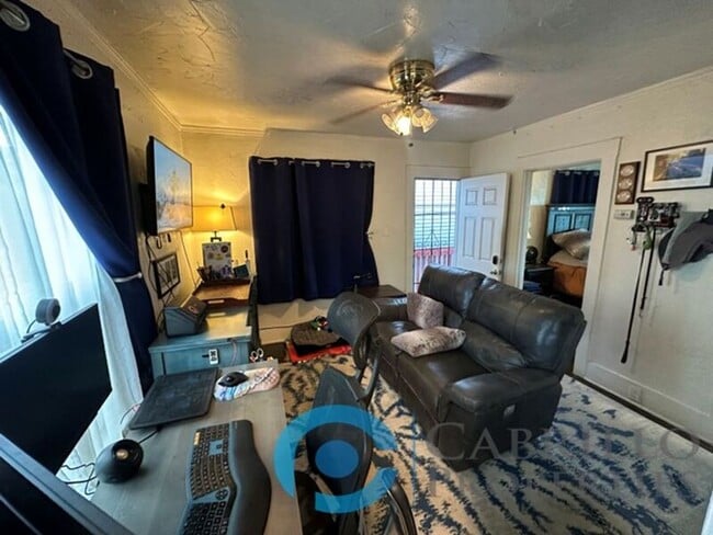 Building Photo - 4318 Cleveland Ave