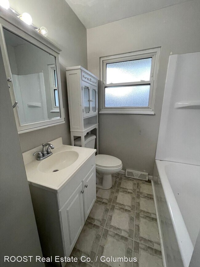 Building Photo - 4 br, 2 bath House - 4941 Betsy Drive