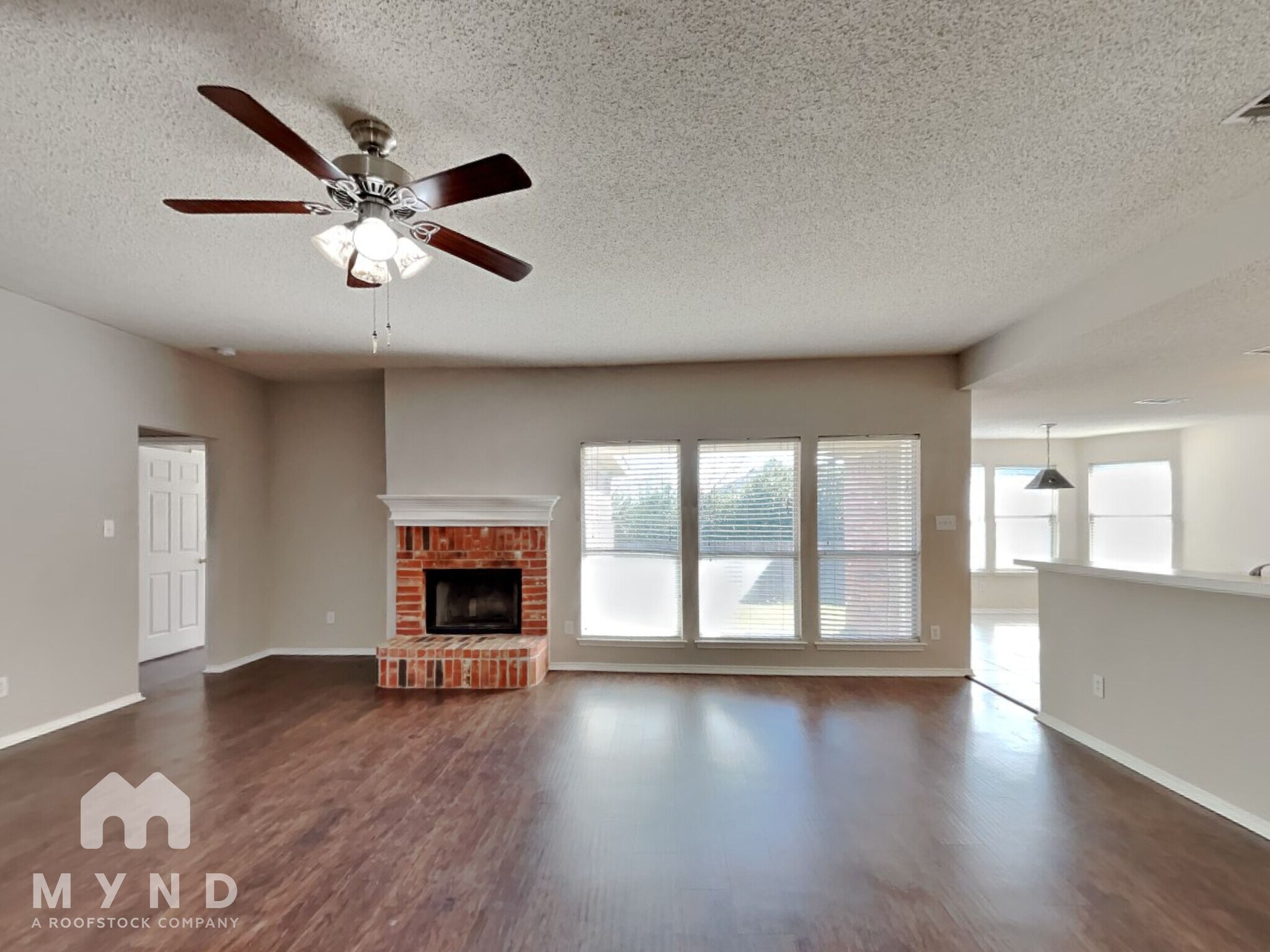 Building Photo - 1801 Bertram Dr