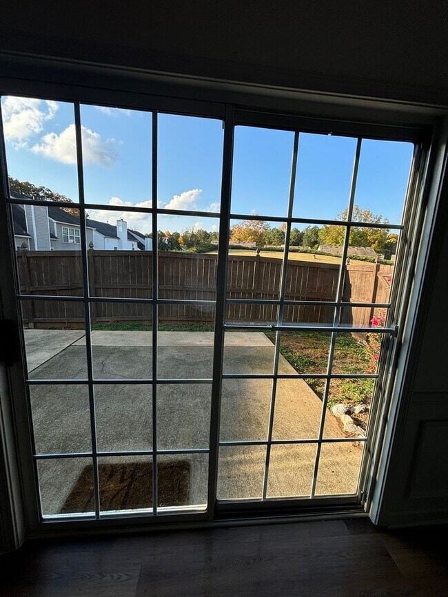 Building Photo - 1718 Bentridge Dr NW