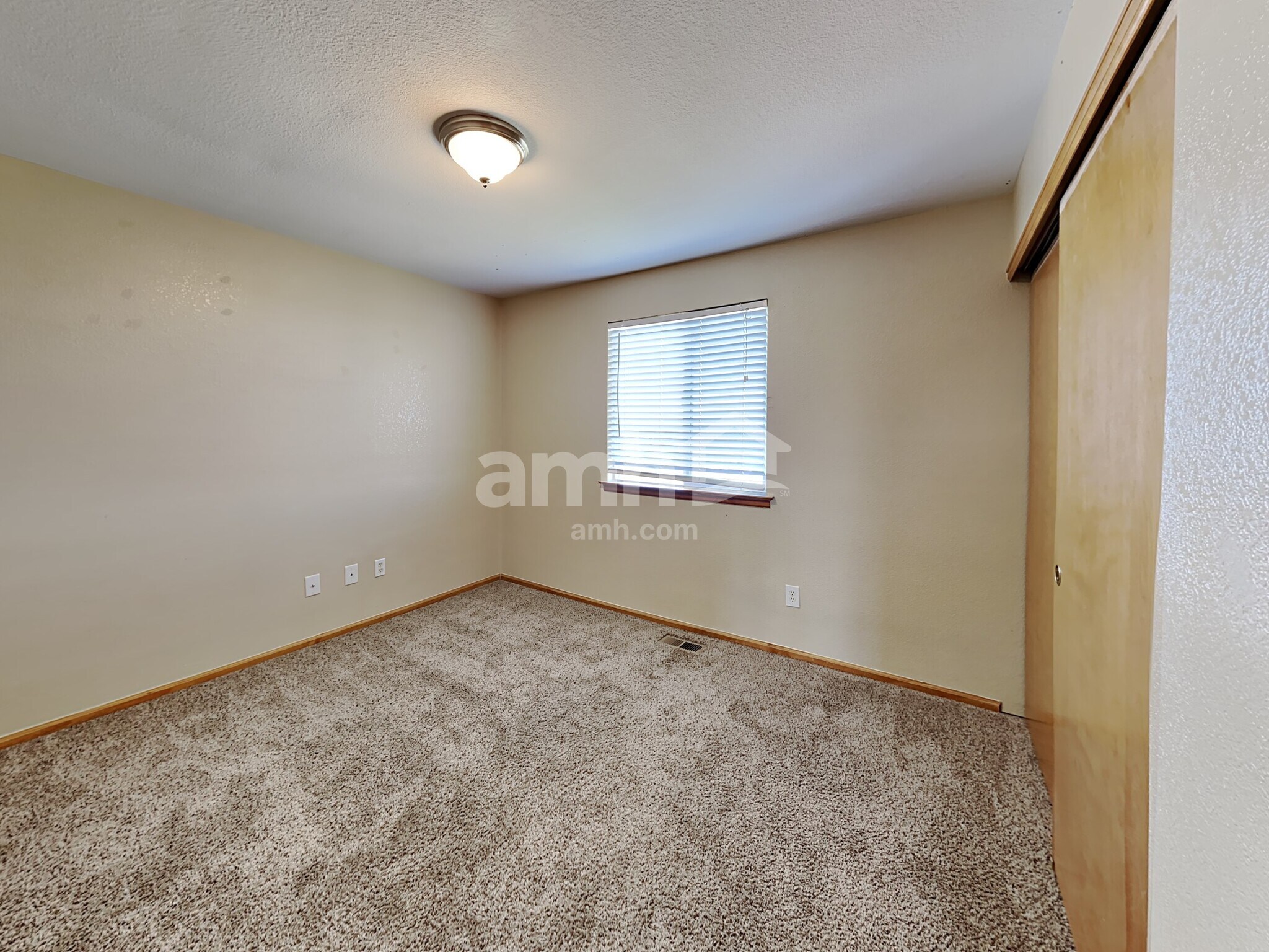 Building Photo - 6293 Brantly Ave