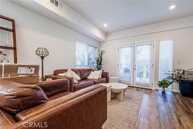 Building Photo - 3143 S Halm Ave