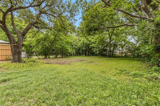 Building Photo - 3004 Ballinger Dr