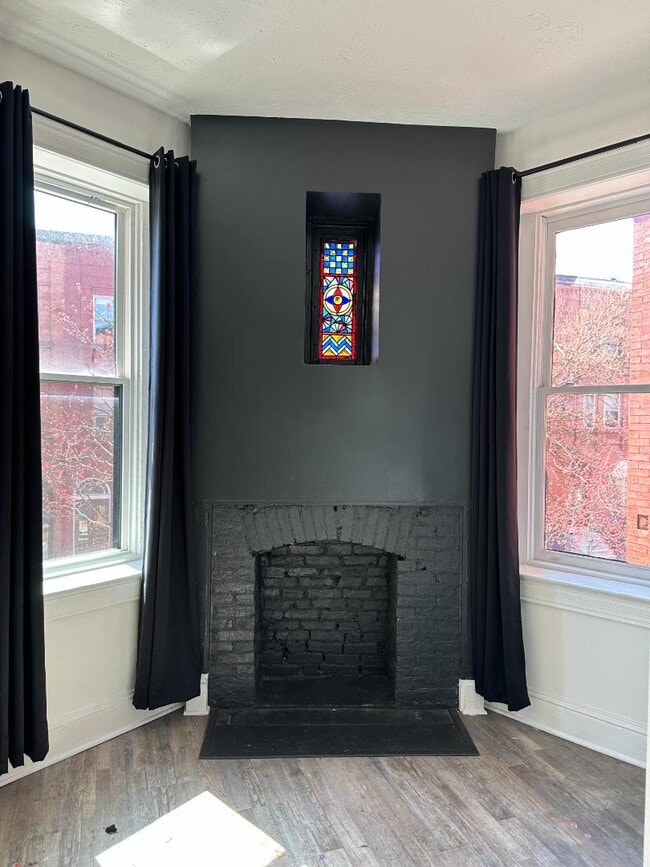 Building Photo - 1825 Madison Ave