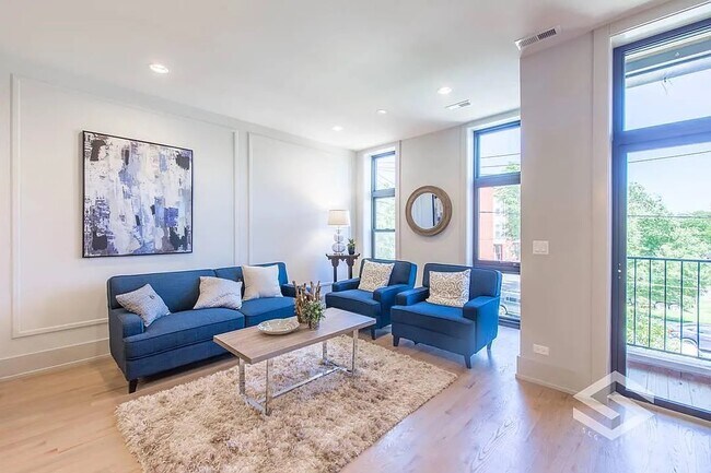 Building Photo - 4226 S Ellis Ave