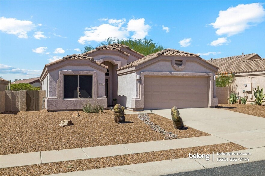 Building Photo - 2311 N Creek Vista Dr