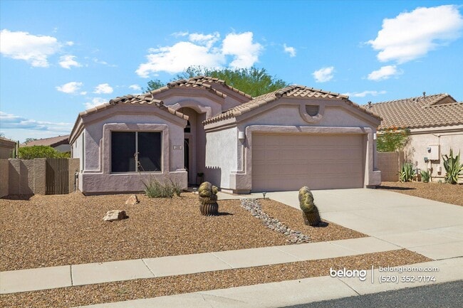 Building Photo - 2311 N Creek Vista Dr