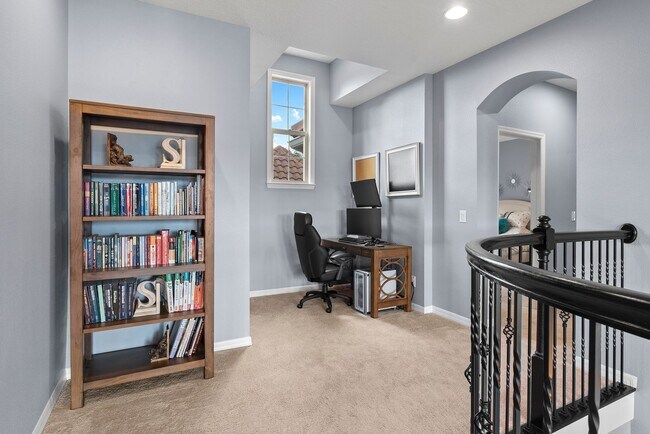 Building Photo - 7560 Blue Quail Ln