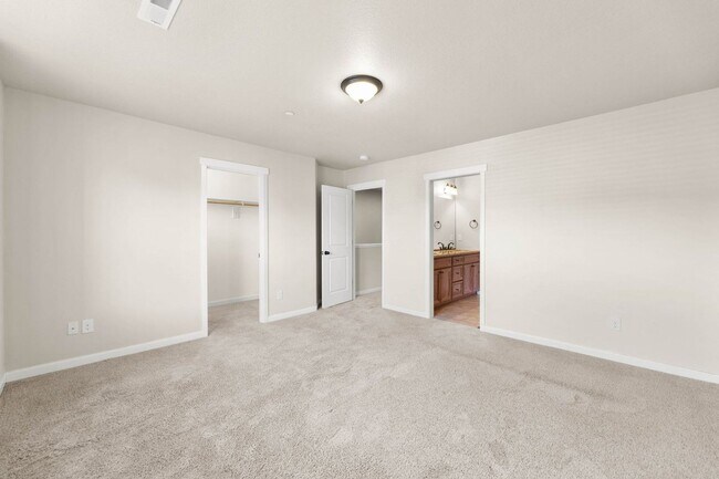 Building Photo - Luxury Townhome for Rent!!!