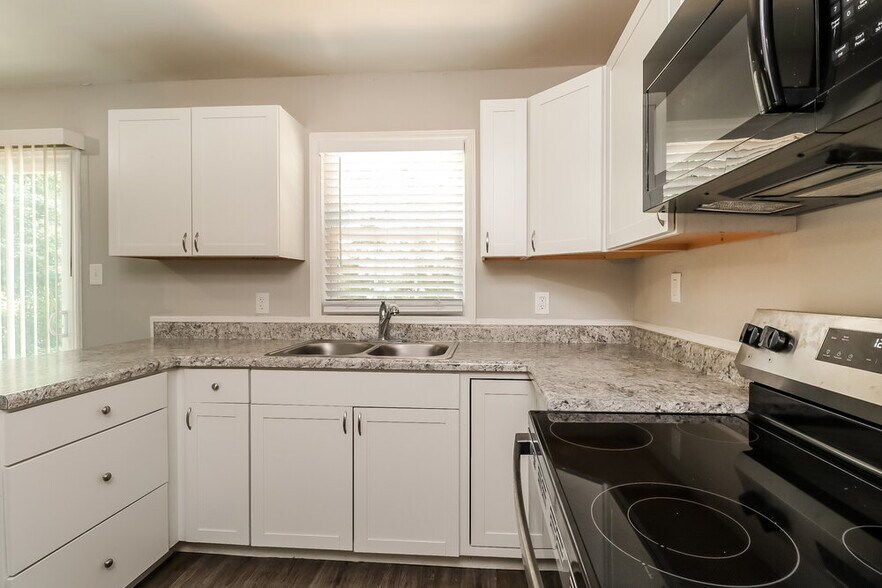 Building Photo - 619 Kentbrook Dr