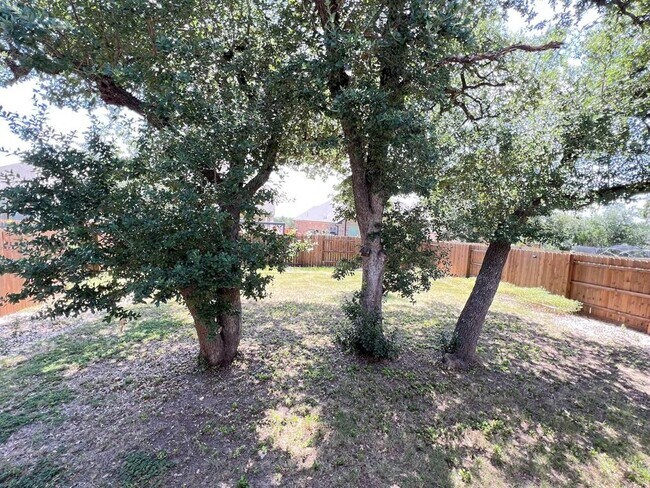 Building Photo - 2612 Brushwood Mdw