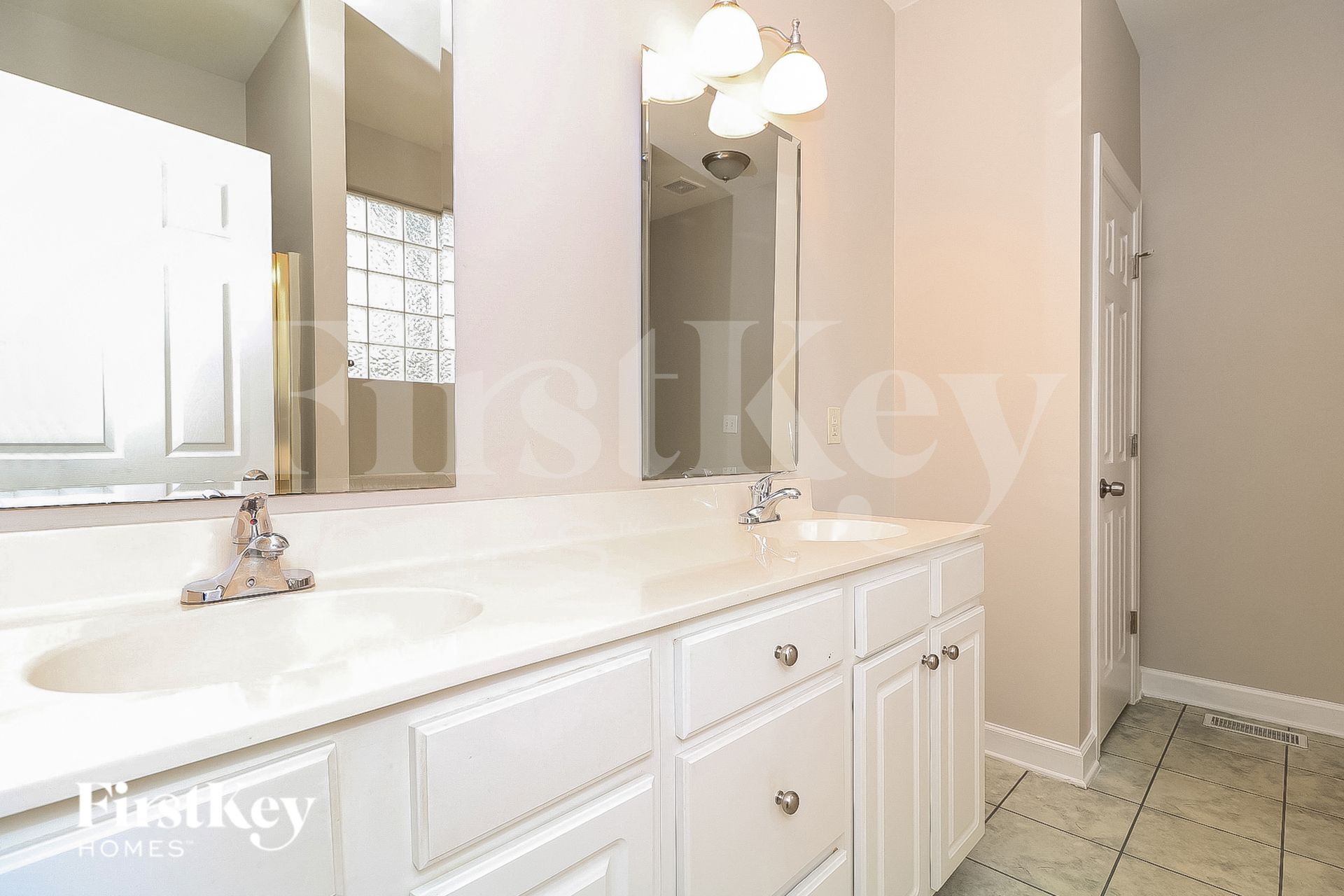 Building Photo - 218 Sweetbriar Ct