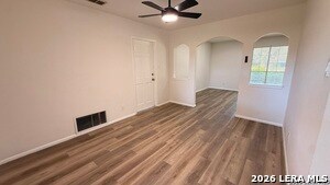 Building Photo - 7418 Pipers Creek St