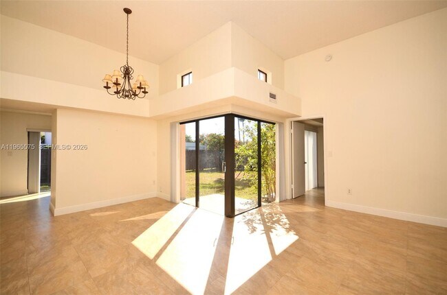 Building Photo - 10400 SW 67th St