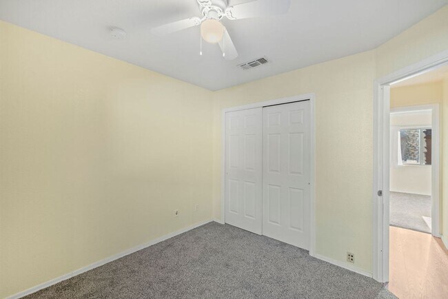 Building Photo - 4 Bedroom Home In Award Winning Vail Schoo...