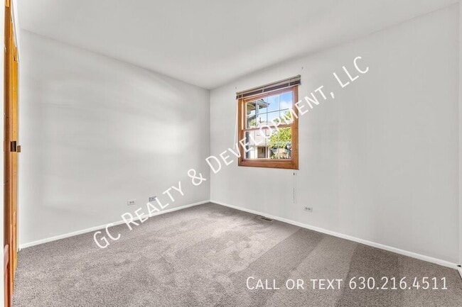 Building Photo - 202 Dublin Ln