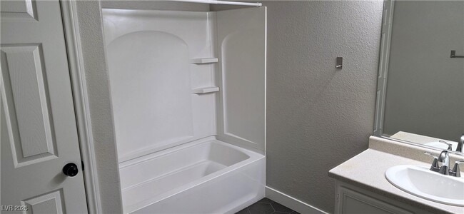 Building Photo - 6237 Capehart Falls St