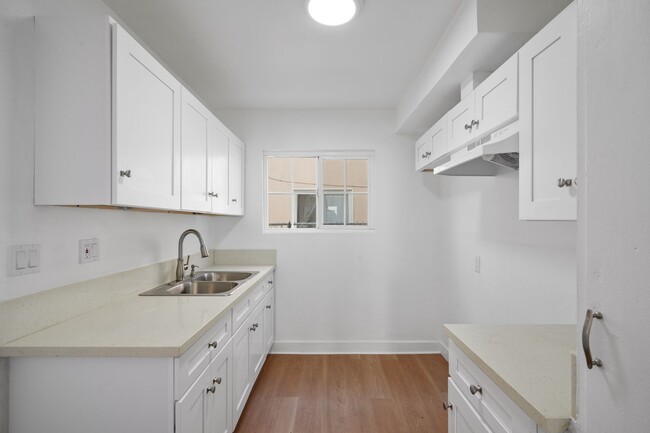 Building Photo - 8150 Sepulveda Pl