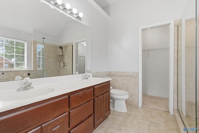 Building Photo - 134 Garden Brook Dr
