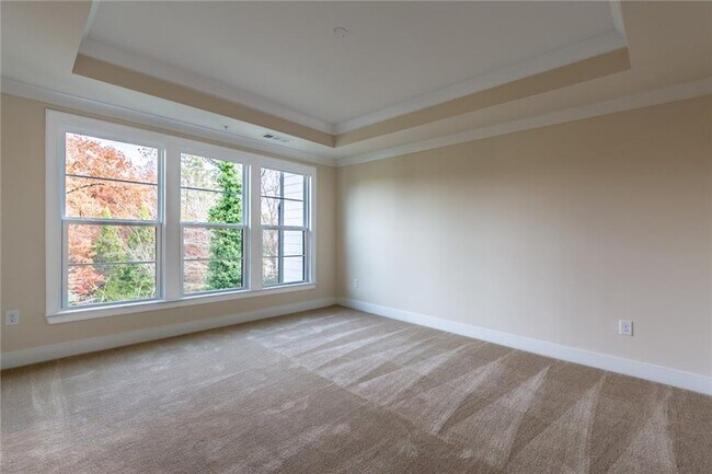 Building Photo - 883 Stone Crest Rd NE