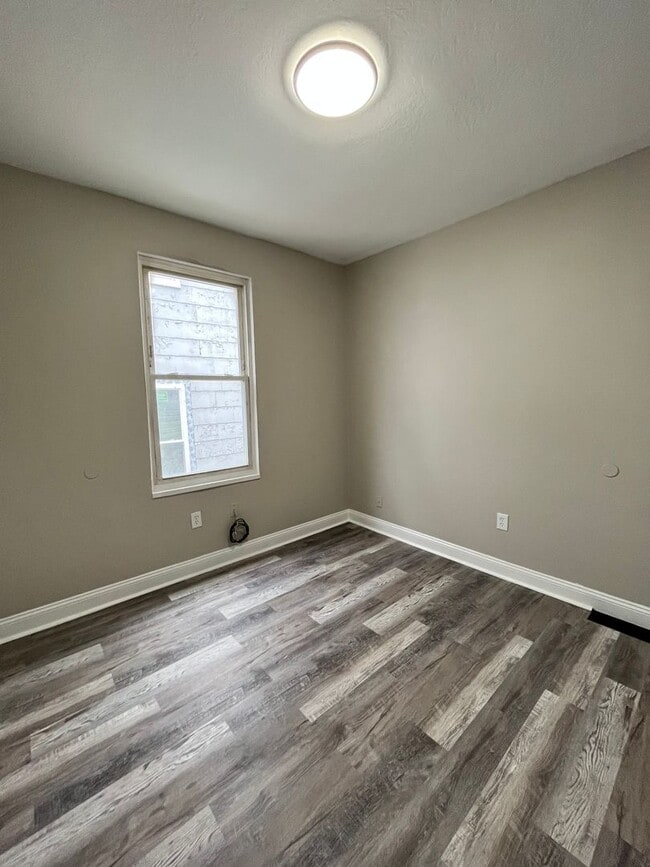 Building Photo - 1214 Gilsey Ave