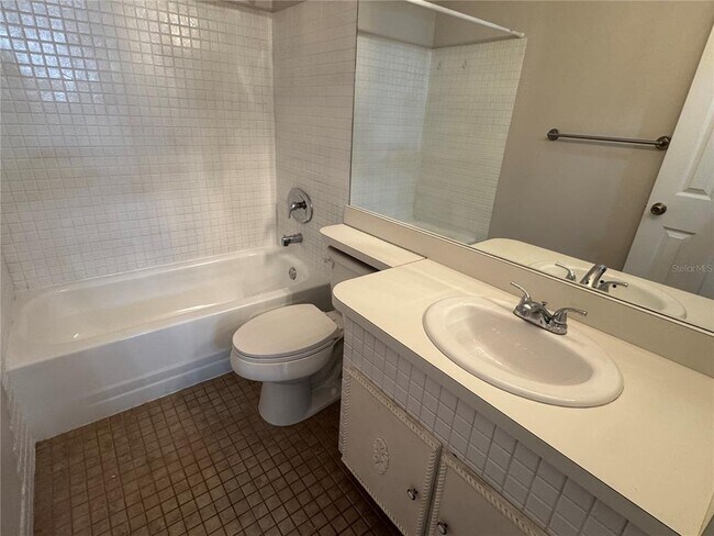 Building Photo - 8601 Huron Ct