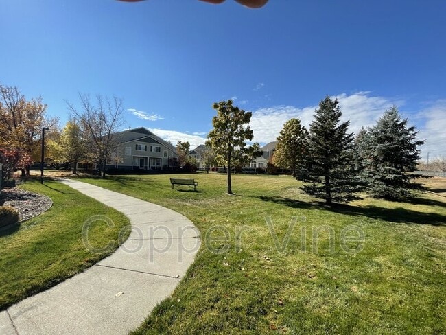 Building Photo - 930 Button Rock Dr