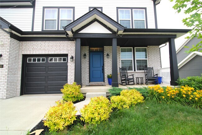 Building Photo - 818 Memsie Dr