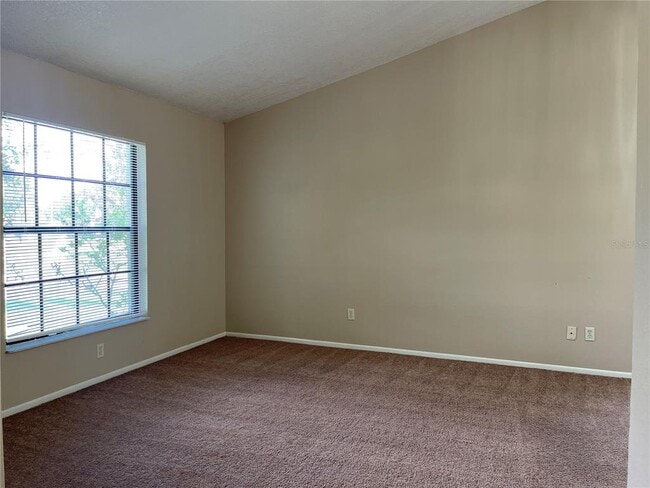 Building Photo - 10821 Kenbrook Dr