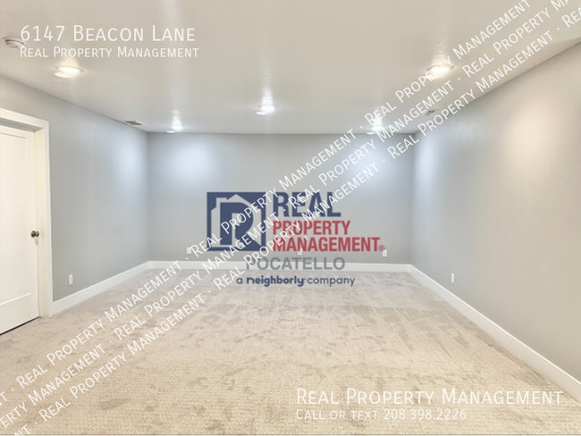 Building Photo - 6147 Beacon Ln