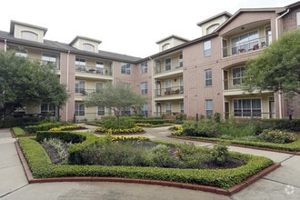 Building Photo - Elate Royal Oaks