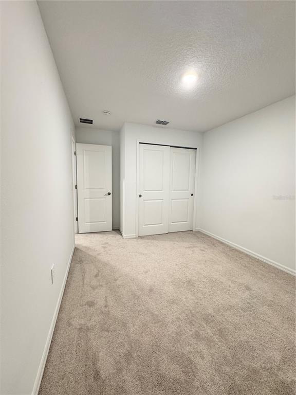 Building Photo - 1304 Drake Rdg Dr