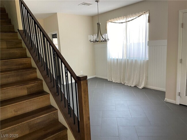 Building Photo - 3073 Hushed Sonnet Ave