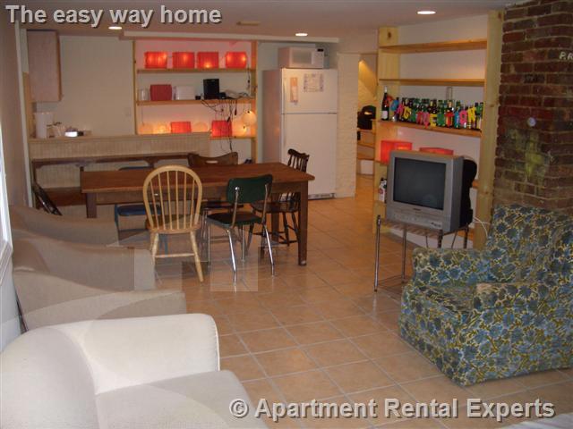 Primary Photo - 223 Charles St
