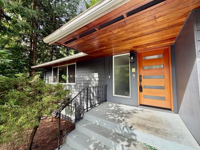 Building Photo - 17843 6th Ave NW