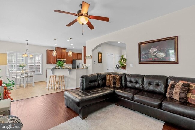 Building Photo - 13727 Port Commerce Ct