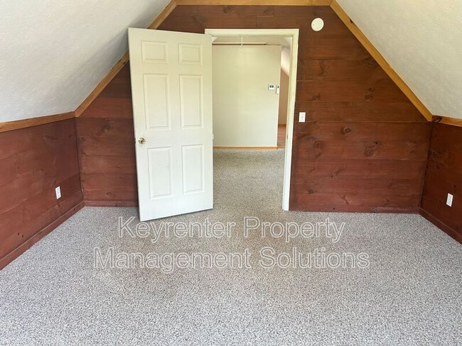 Building Photo - 33 Hodge Farm Ln