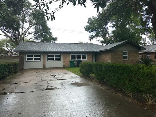 Building Photo - 9013 Lugary Dr