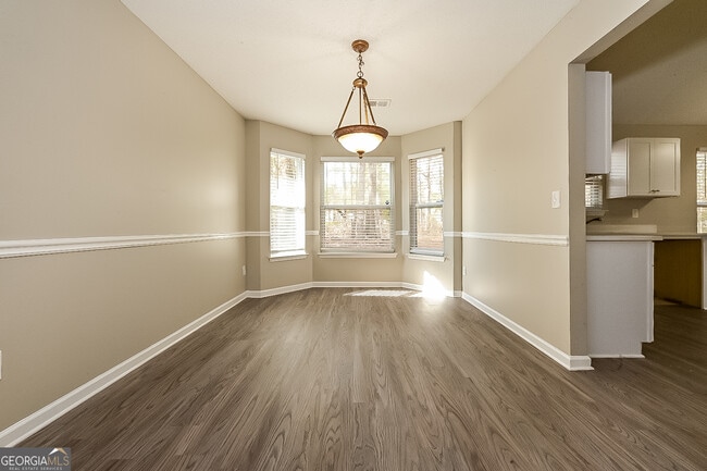 Building Photo - 541 Rosalind Terrace