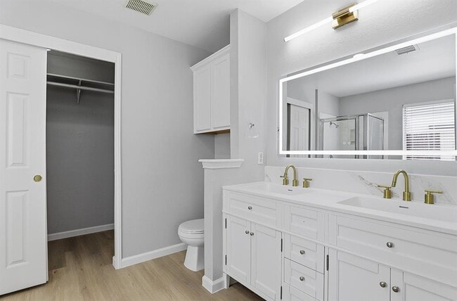 Building Photo - 2410 Charlie Harley Dr