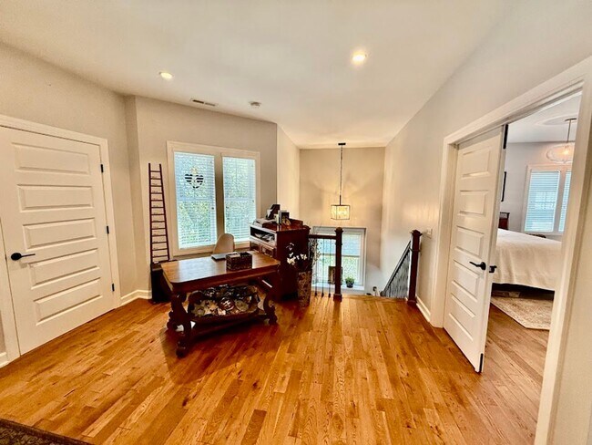Building Photo - 4 bedroom Ocean Park Single Family