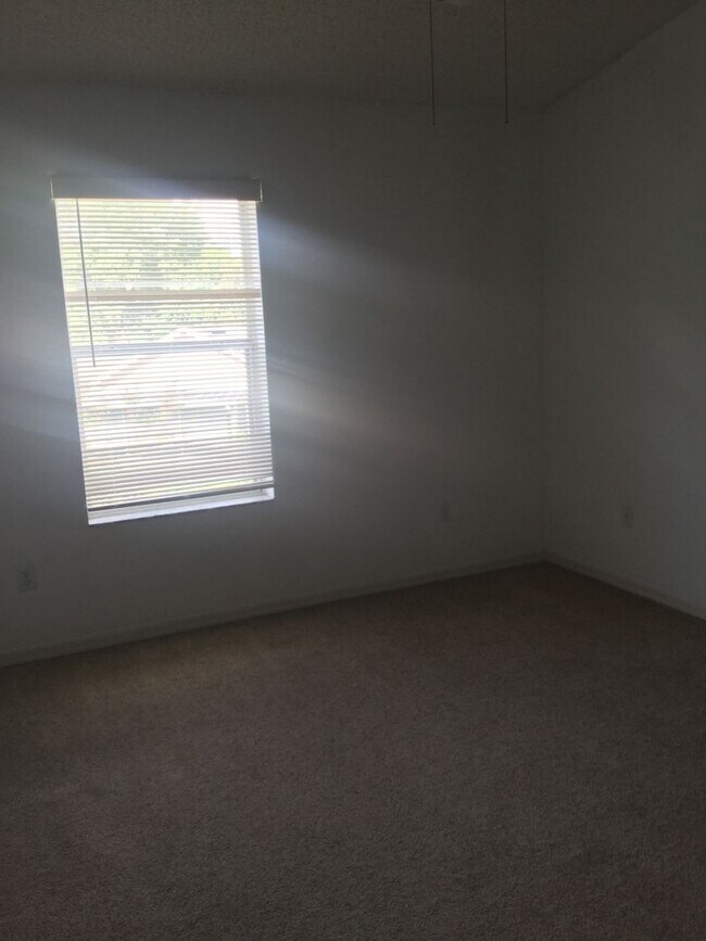 Building Photo - SOUTHEAST ORLANDO - 3BR/2.5BA TOWNHOME