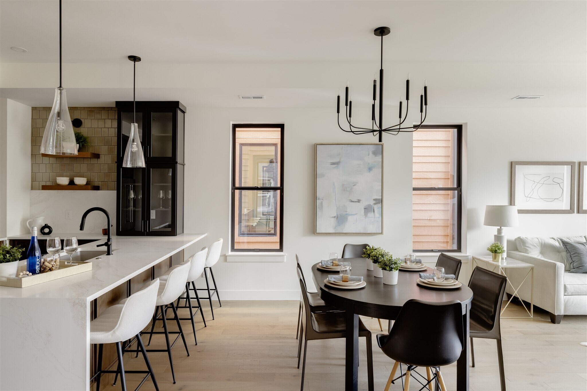 Building Photo - 1751 N Williams St