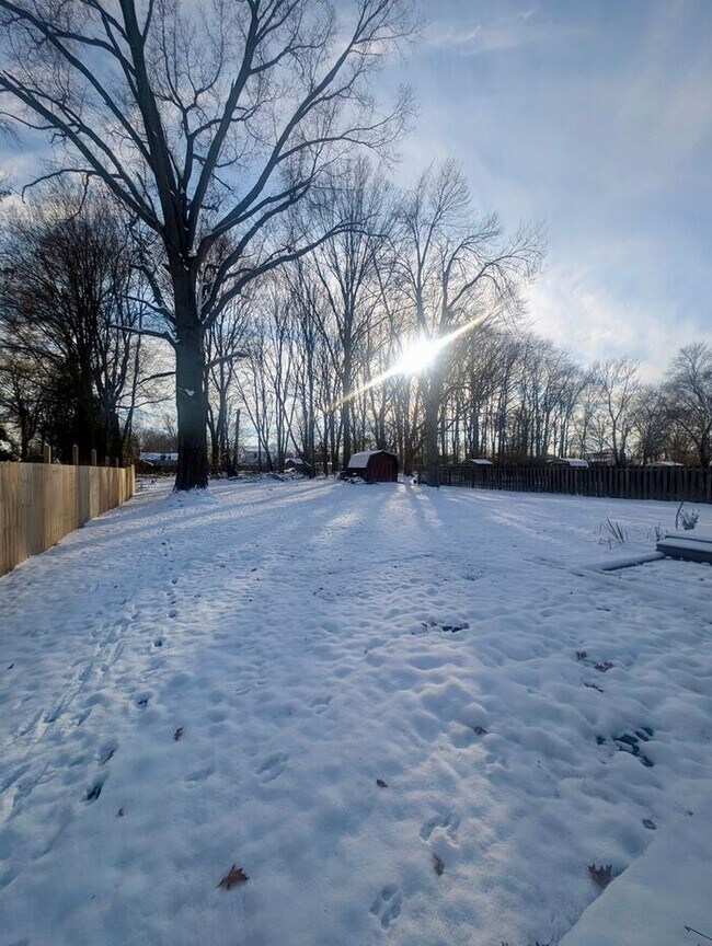 Building Photo - Charming Cape Cod Style Home
