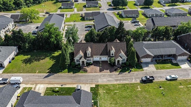 Building Photo - 841 Denzil Ave